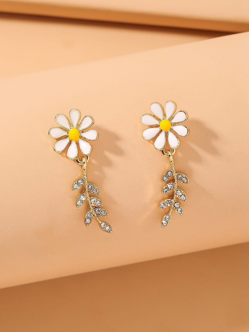 Dainty Daisy Post Earrings